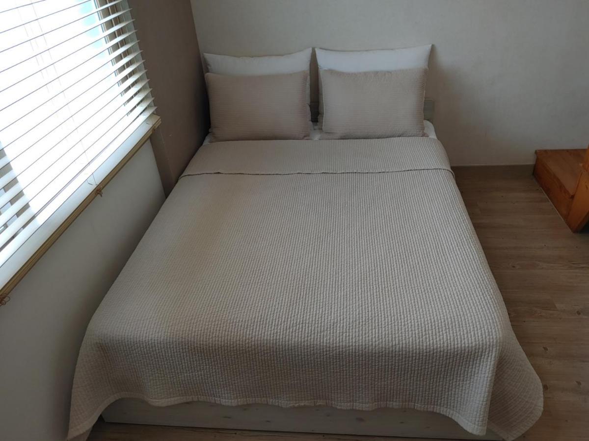 Moon Forest Guesthouse Чечжу Екстер'єр фото