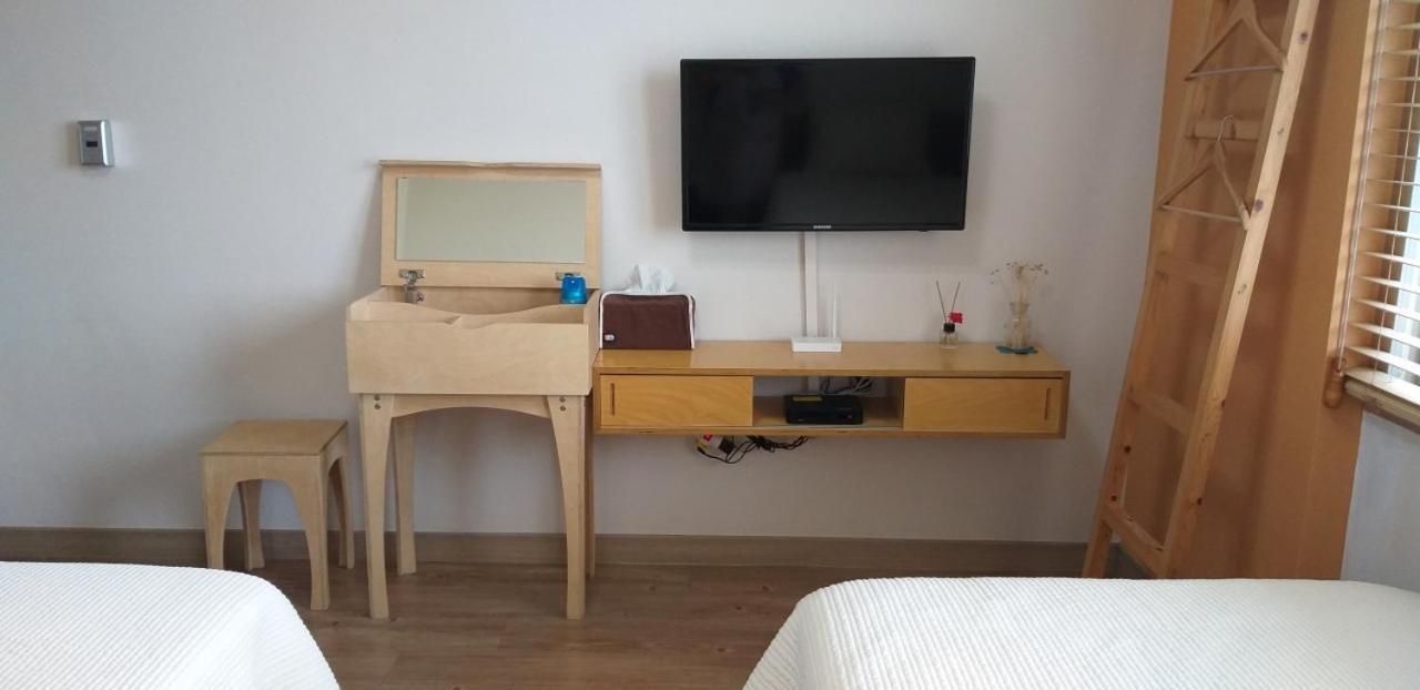 Moon Forest Guesthouse Чечжу Екстер'єр фото