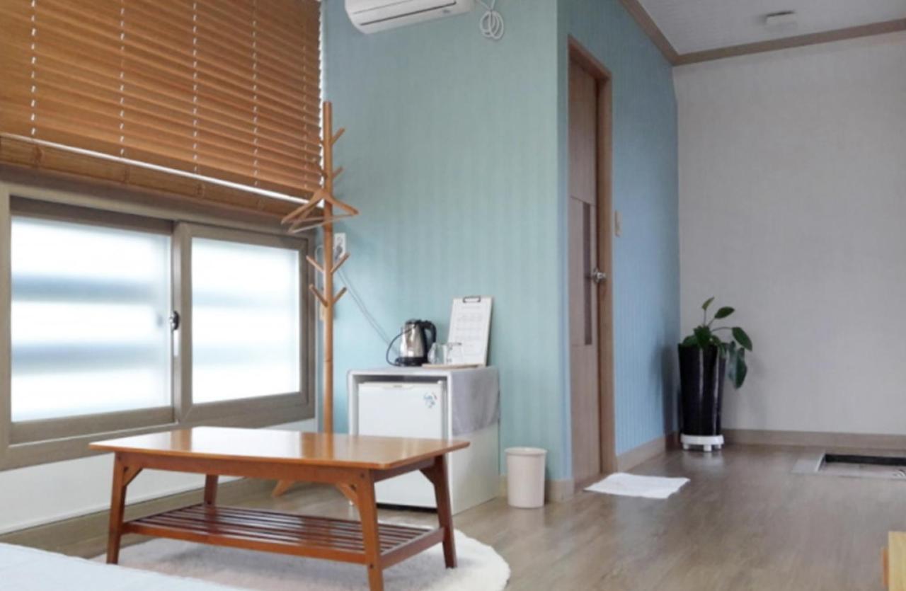 Moon Forest Guesthouse Чечжу Екстер'єр фото