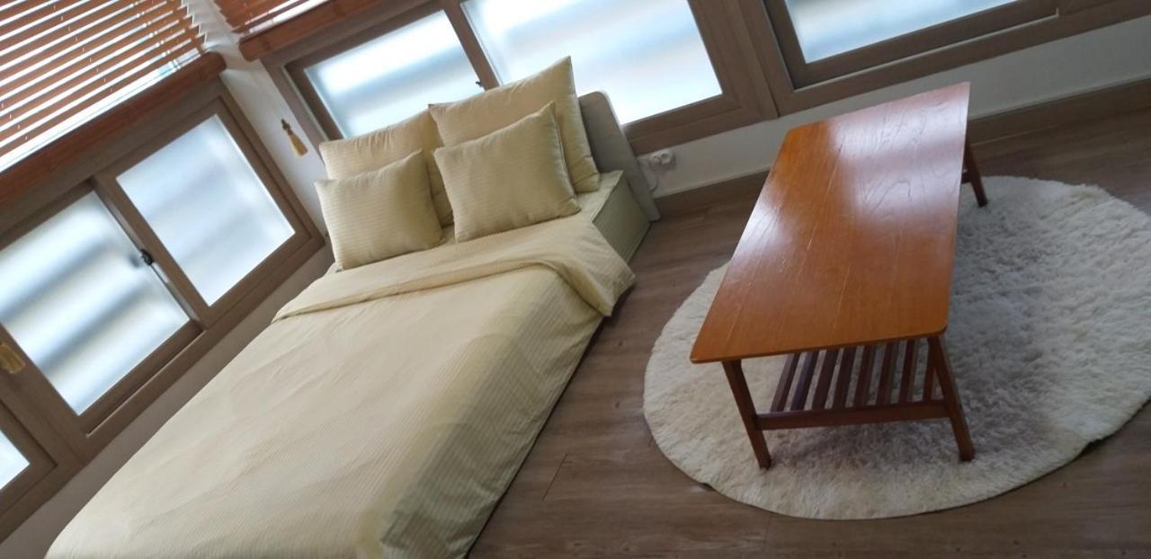 Moon Forest Guesthouse Чечжу Екстер'єр фото