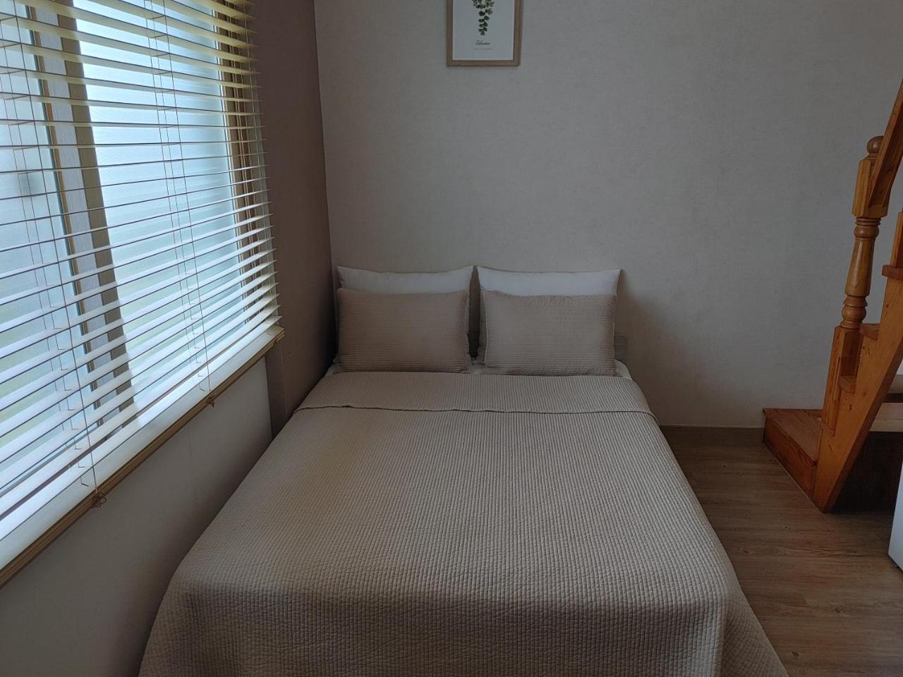 Moon Forest Guesthouse Чечжу Екстер'єр фото